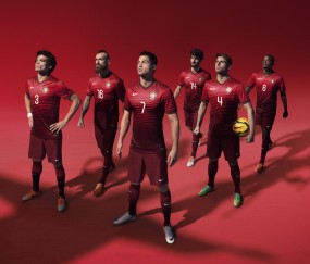 2026世界杯官网-贝林厄姆扛旗三狮冲冠，瑞典新帅奇招布阵惊艳足坛